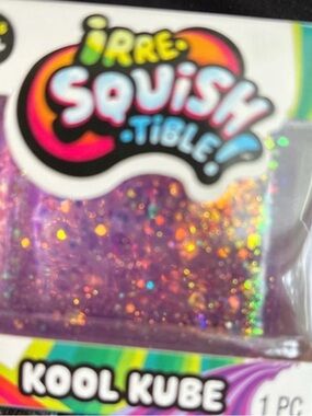 Ja-Ru irresquishtible kool cube new